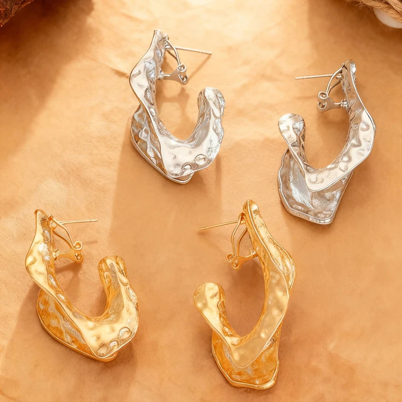 GeoCharm – עגילי דרופ גאומטריים