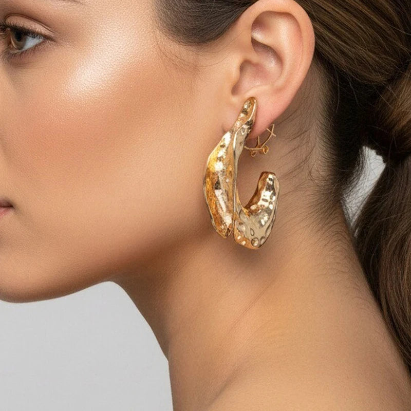 GeoCharm – עגילי דרופ גאומטריים