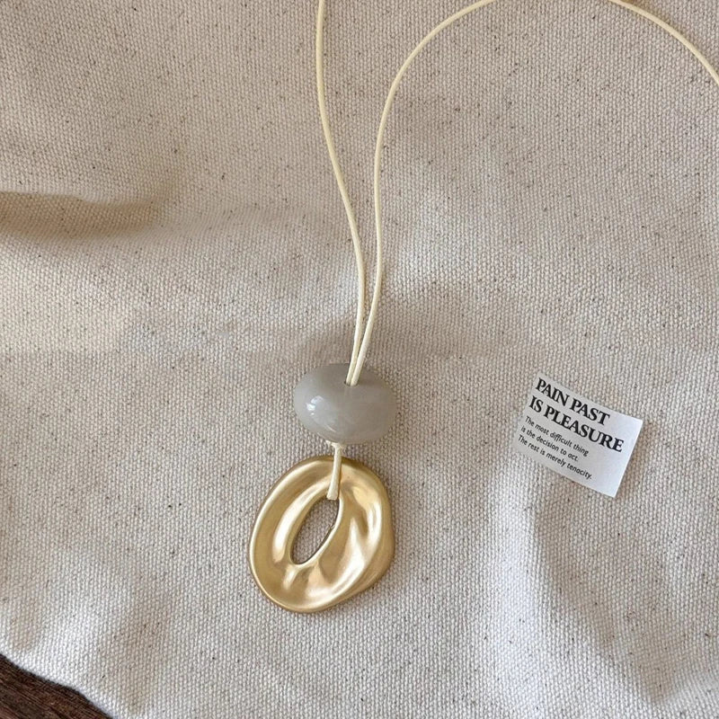 Matte Circle – שרשרת מט בעיצוב מינימליסטי