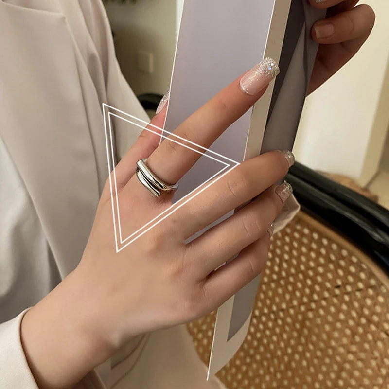 PearlCharm – טבעת גאומטרית יוקרתית מנירוסטה