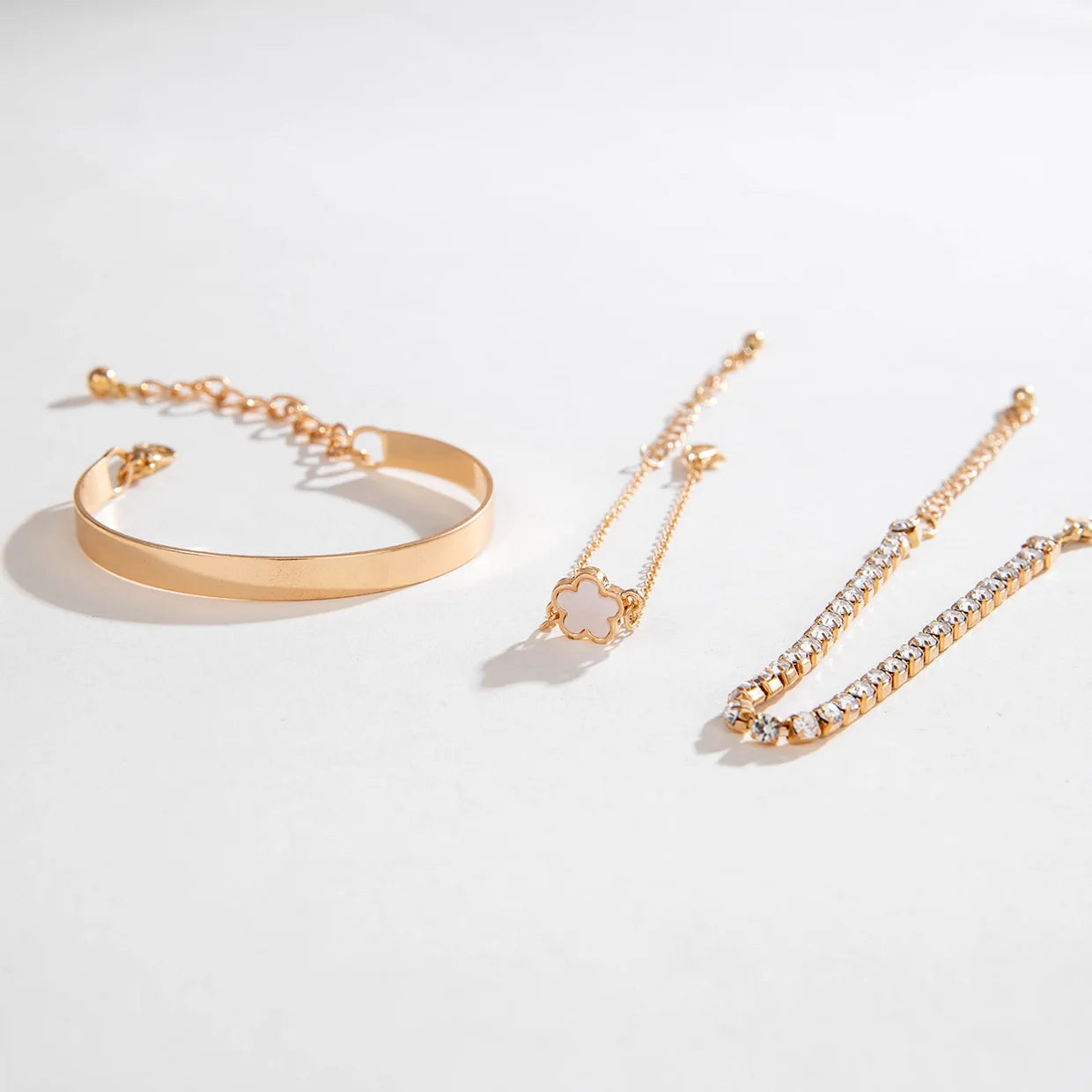 Blossom Link – צמיד חוליות פרחוני