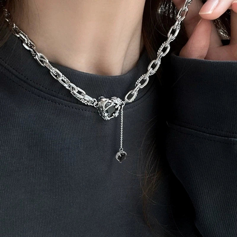 BlackZir – שרשרת זירקון שחור גאומטרית